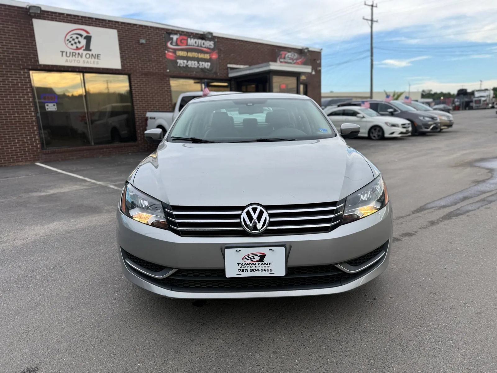 Used 2013 Volkswagen Passat 2.5 SE FWD image 8