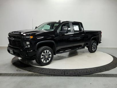 Used 2024 Chevrolet Silverado 2500 Custom w/ Custom Value Package