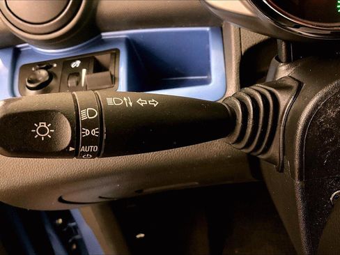 Used 2014 Chevrolet Spark LT image 31