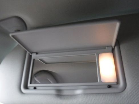 Used 2023 Nissan Murano SV image 34