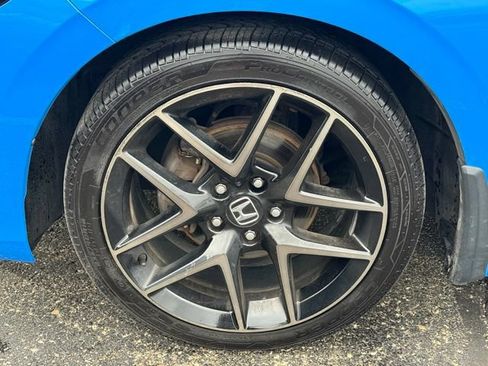 Used 2022 Honda Civic Sport Touring image 6