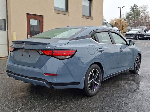 Used 2024 Nissan Sentra SV image 6