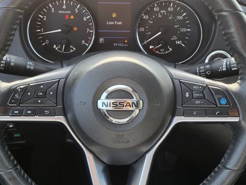 Used 2019 Nissan Rogue SL w/ Premium Package FWD image 26