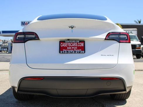 Used 2023 Tesla Model Y Long Range AWD/4WD image 5