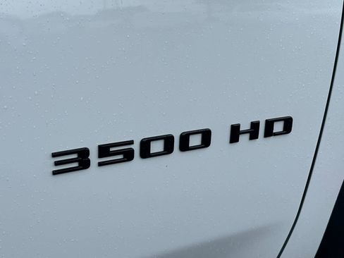 Used 2024 Chevrolet Silverado 3500 LTZ w/ LTZ Plus Package AWD/4WD image 9