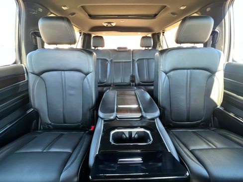 Used 2024 Jeep Grand Wagoneer L 4WD image 25