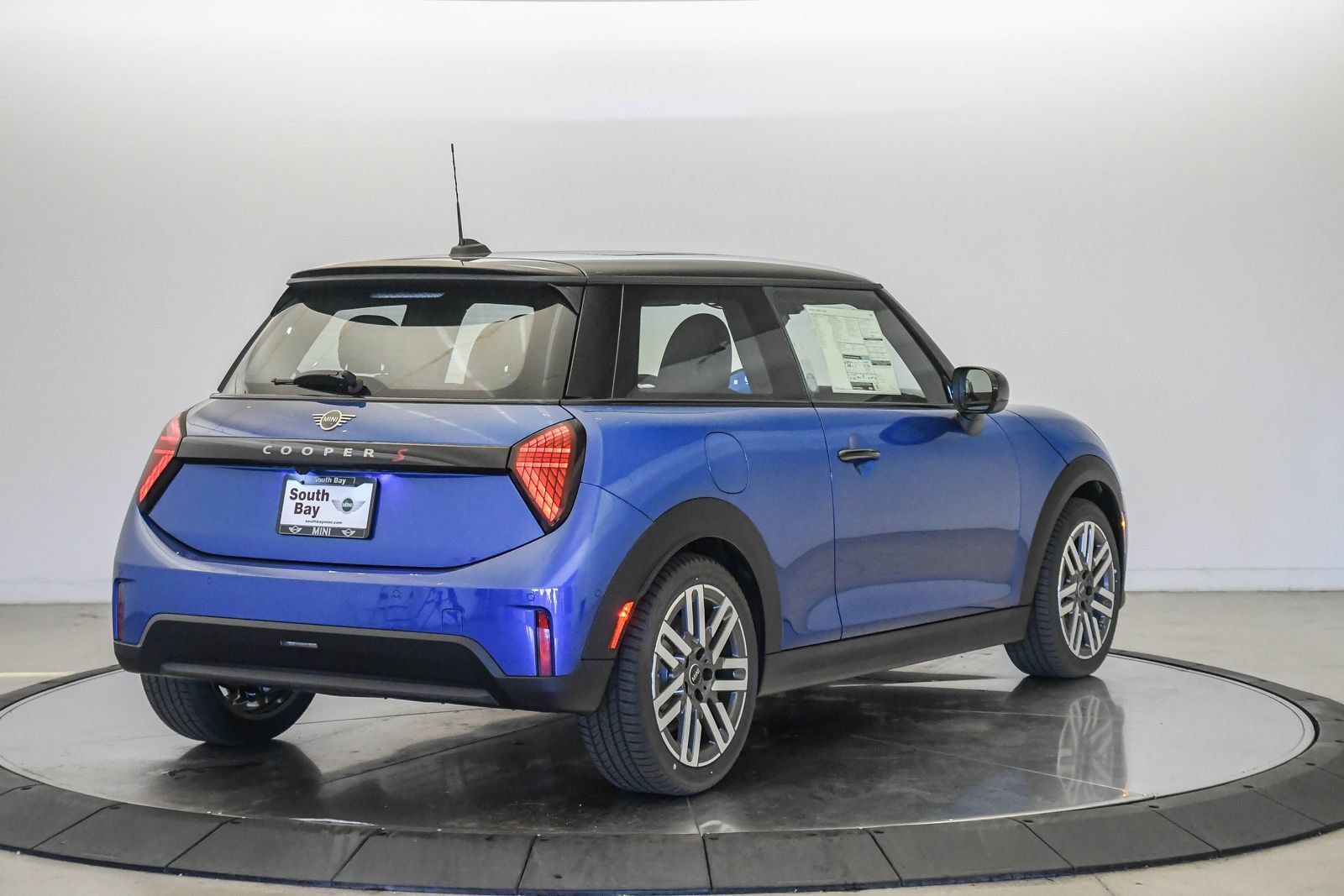 New 2026 MINI Cooper S FWD image 4