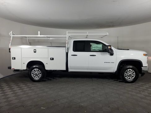 New 2026 Chevrolet Silverado 2500 W/T w/ WT Convenience Package RWD image 1