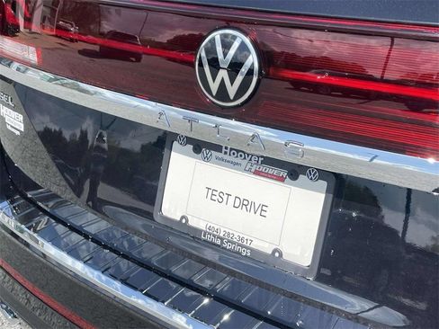 Used 2025 Volkswagen Atlas SEL Premium R-Line AWD/4WD image 15
