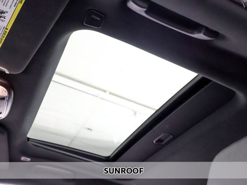 Used 2021 Dodge Charger Scat Pack w/ Dynamics Package image 3