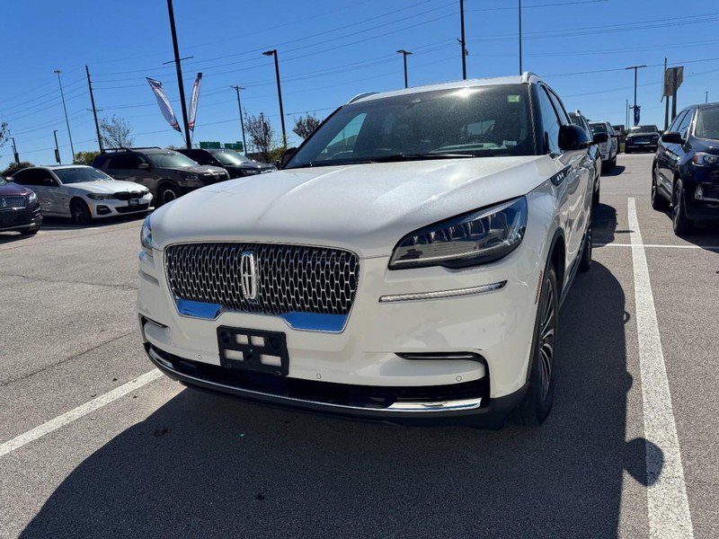 Used 2023 Lincoln Aviator Reserve w/ Equipment Group 201A AWD/4WD image 3