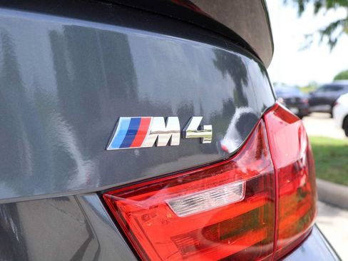 Used 2016 BMW M4 Convertible RWD image 7