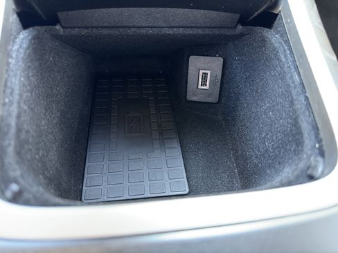 Used 2019 Lincoln Nautilus Select image 20