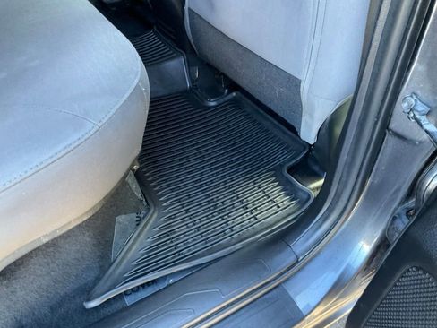 Used 2019 Toyota Tacoma SR5 image 49