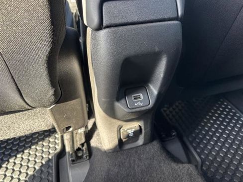 Used 2022 Jeep Renegade Altitude w/ Convenience Group image 18