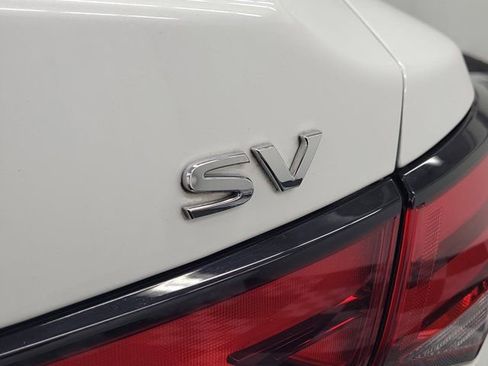 Certified 2023 Nissan Sentra SV FWD image 8
