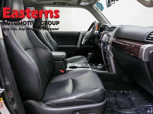 Used 2015 Toyota 4Runner Limited image 84
