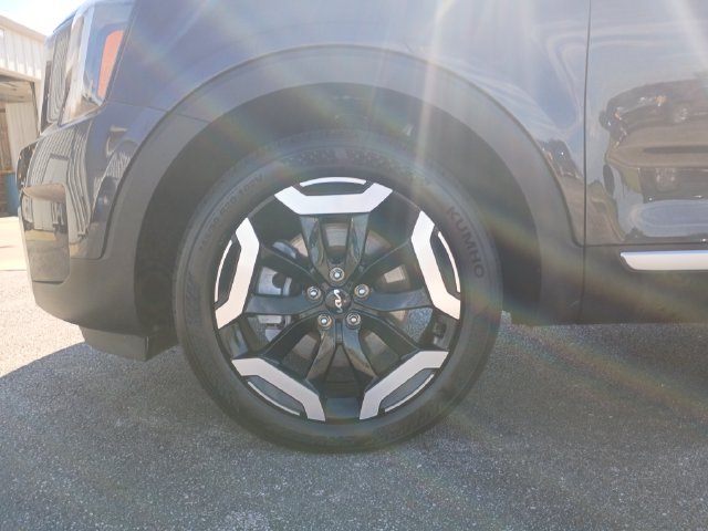 Used 2025 Kia Telluride S FWD image 28