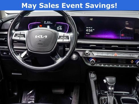 Used 2025 Kia Telluride S FWD image 17