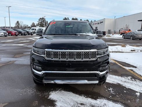 Certified 2024 Jeep Grand Wagoneer L 4WD image 8
