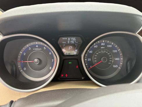 Used 2013 Hyundai Elantra GLS FWD image 11