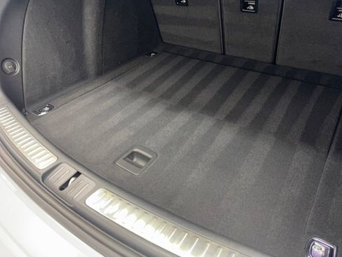 Used 2022 Porsche Macan AWD/4WD image 75