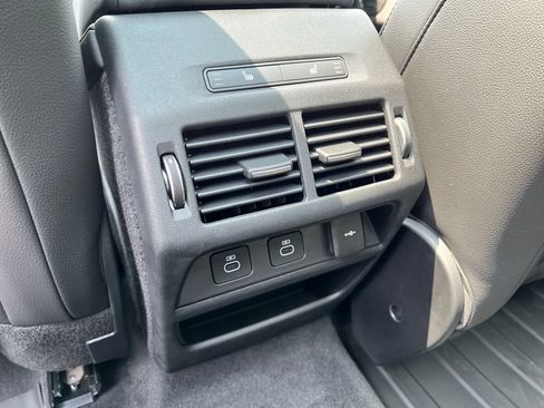 New 2025 Land Rover Discovery Sport S image 25