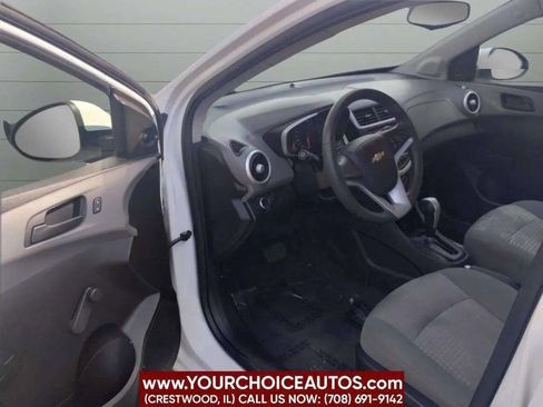 Used 2018 Chevrolet Sonic LS FWD image 15