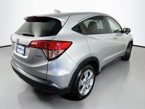 Used 2016 Honda HR-V EX image 7