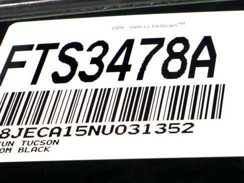 Certified 2022 Hyundai Tucson Limited AWD/4WD image 40