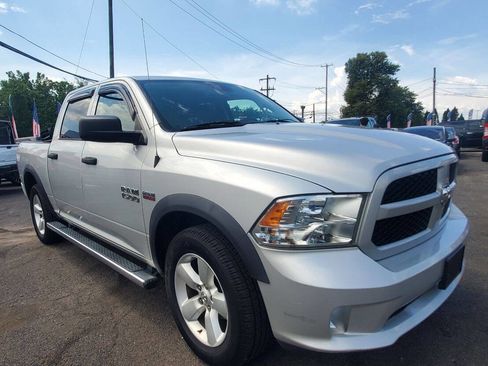 Used 2015 RAM 1500 Express image 8