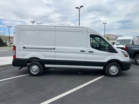 New 2026 Ford Transit 250 148 Medium Roof Extended AWD image 6