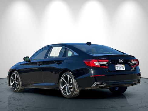 Used 2022 Honda Accord Sport image 6