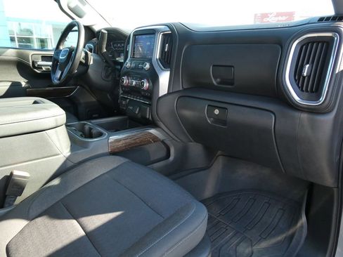 Certified 2022 GMC Sierra 1500 Elevation image 16