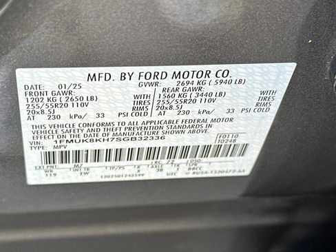 Used 2025 Ford Explorer ST-Line AWD/4WD image 24