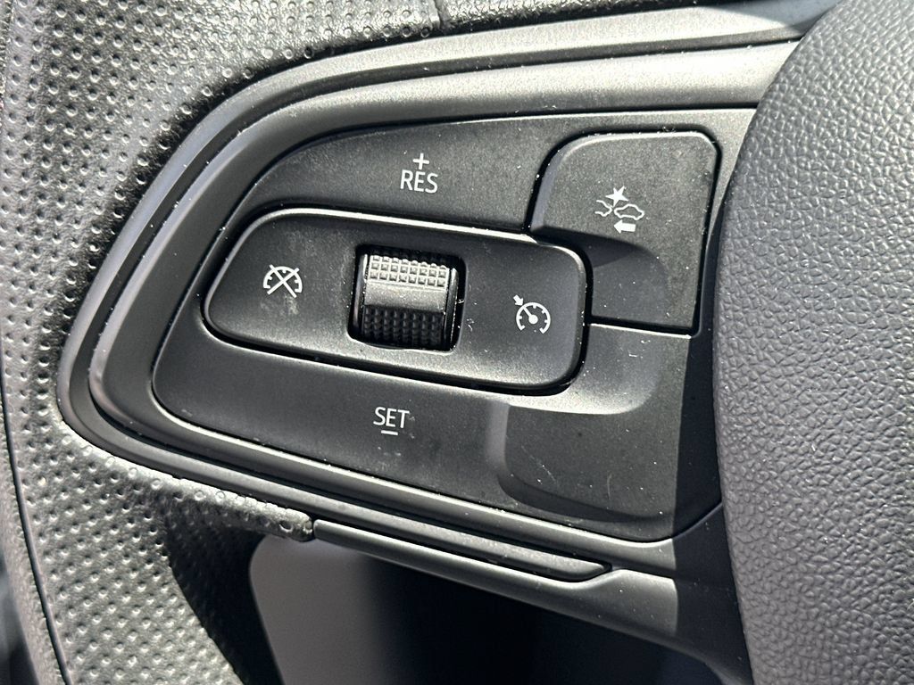 Used 2026 Buick Envista Preferred FWD image 24
