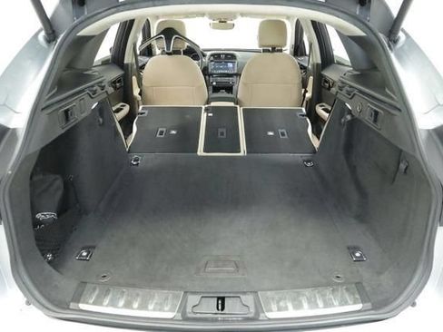 Used 2020 Jaguar F-PACE Premium AWD/4WD image 30
