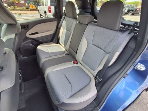 Used 2026 Subaru Forester Premium AWD/4WD image 14
