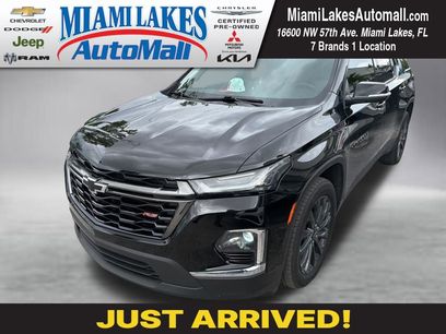 Used 2023 Chevrolet Traverse RS