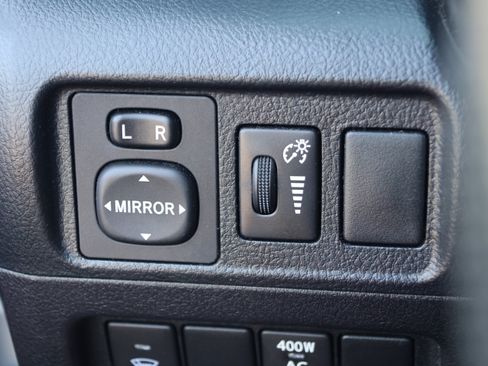 Used 2018 Toyota 4Runner SR5 Premium AWD/4WD image 14
