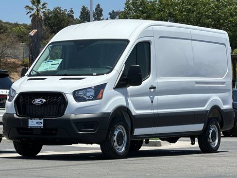 New 2026 Ford Transit 350 148 Medium Roof w/ Load Area Protection Package RWD image 7