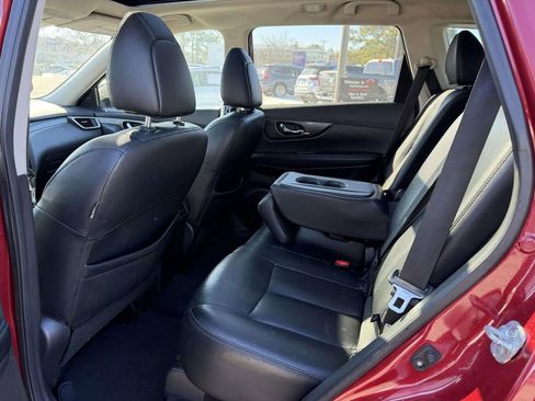 Used 2016 Nissan Rogue SL w/ SL Premium Package image 15