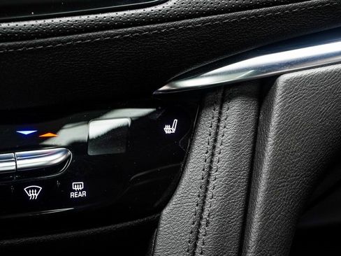 Used 2021 Cadillac XT6 Luxury image 22