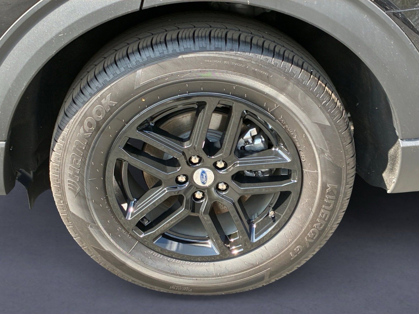 Certified 2026 Ford Explorer Active RWD image 10