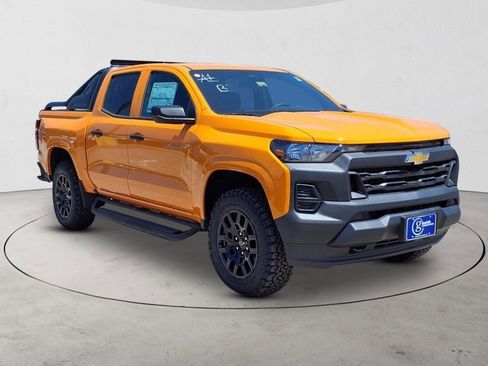 New 2025 Chevrolet Colorado W/T w/ Advanced Trailering Package image 3