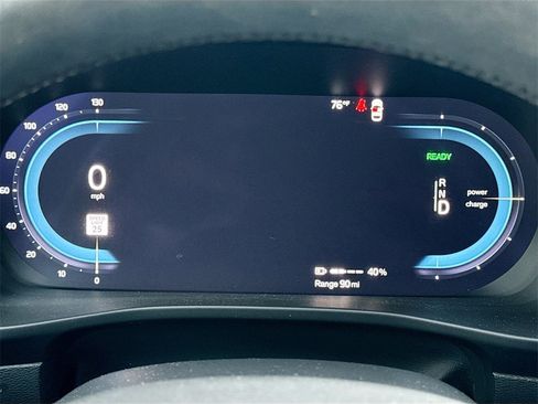 Used 2023 Volvo XC40 Recharge Ultimate image 13