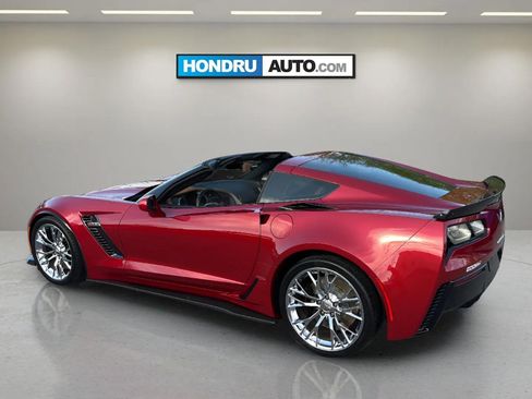 Used 2015 Chevrolet Corvette Z06 w/ 3LZ Preferred Equipment Group image 5