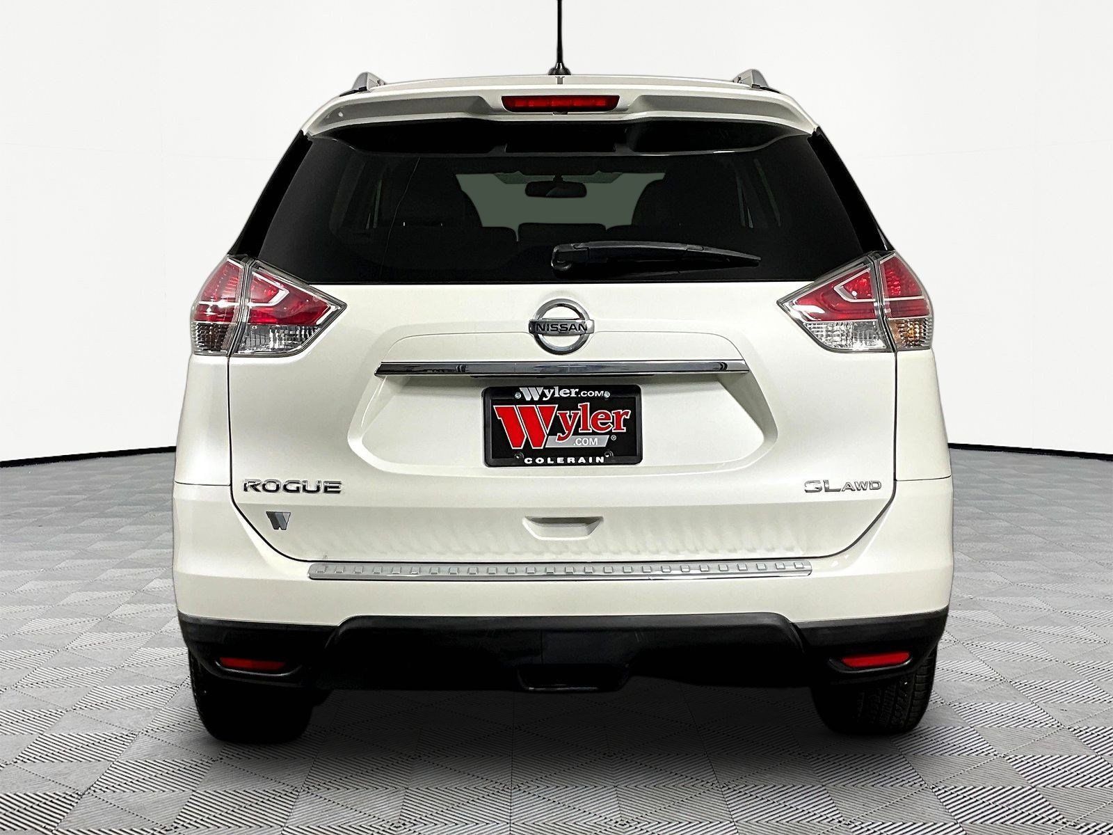 Used 2016 Nissan Rogue SL w/ SL Premium Package AWD/4WD image 5