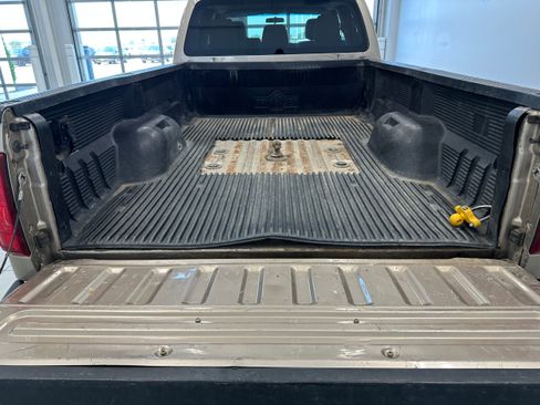 Used 2013 Ford F250 XLT image 8