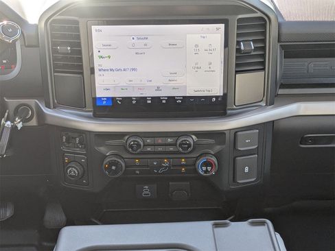 Certified 2025 Ford F150 XL w/ Tow/Haul Package image 18